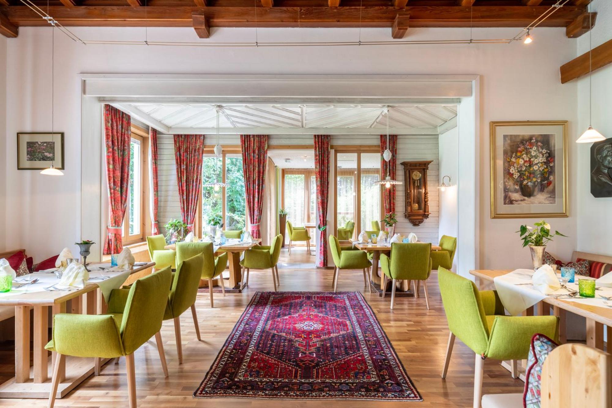 Naturhotel Ortners Eschenhof บาด ไคลน์เคิร์ชไฮม์ ภายนอก รูปภาพ